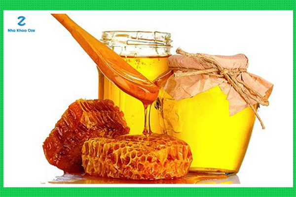 Mẹo chữa viêm chân răng hiệu quả bằng mật ong