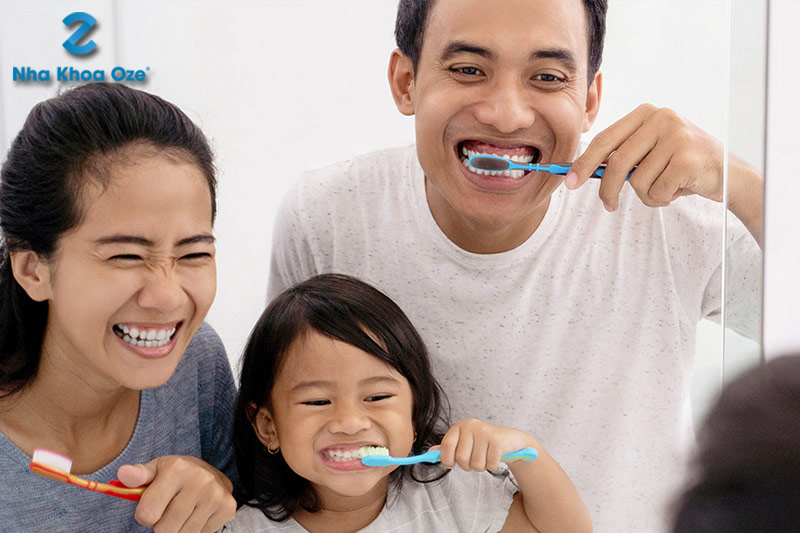 Bạn có thể đánh răng như bình thường sau khi lấy cao răng