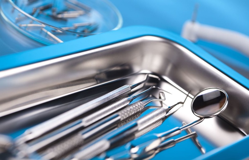 Đảm bảo các thiết bị, dụng cụ phải sạch sẽ, được vô trùng