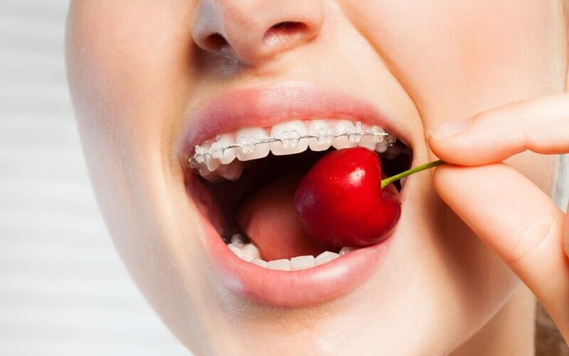 Vật liệu sứ chịu lực khá tốt, không dễ dàng bị phá vỡ
